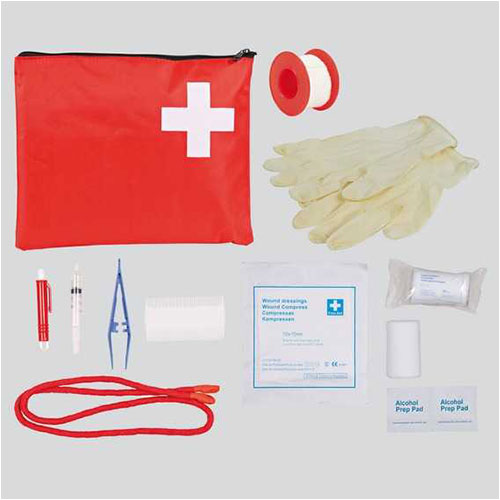 Trixie Köpek İlk Yardım Seti ve İlk Yardım Kitabı